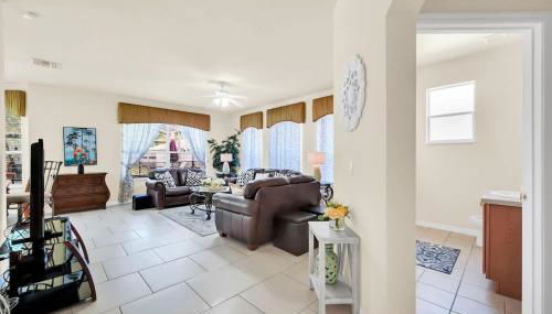 Near Disney Amazing 5 Bd Home - Private Pool - Foto 3