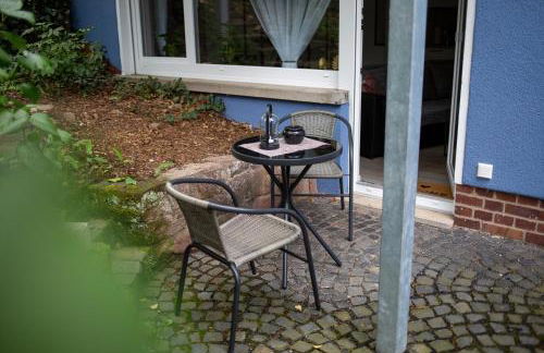 BEST STAY moderne Stadtwohnungen in Hünfeld - Küche, Schlafsofa, Terrasse oder Balkon WLAN Smart TV - Photo 3