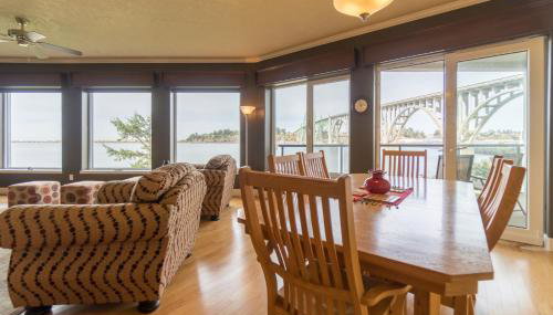 Windward at the Regatta - Photo 2