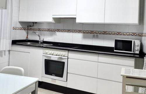 Piso Riazor 4 habitaciones - Foto 17