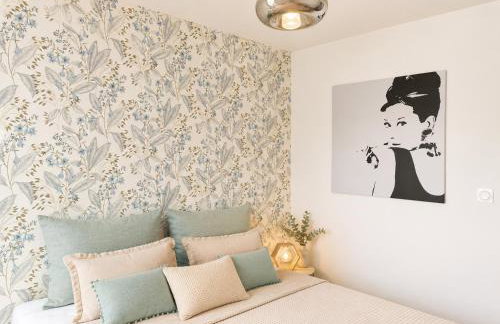 Evasion chic au coeur de la ville et proche plage - Garage privé - Foto 8