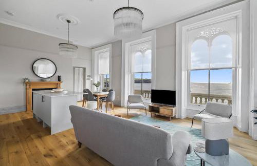 Elliott Terrace by Pureserviced. - Foto 28