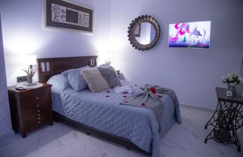 APARTAMENTO ESTRELLA SAUNA SPa JACUZZI - Photo 49