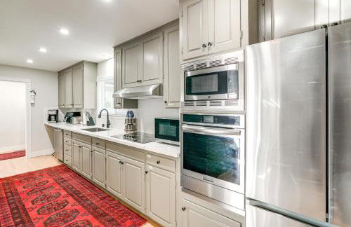 2 Mi to Beach Home with Patio in Del Rey Oaks! - Foto 10