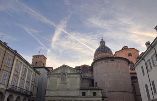 ROSSENA HOME tranquillo appartamento, con giardino, vicino al centro ed all'Ospedale Santa Maria Nuova SMN - Foto 72