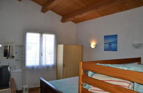 NOIRMOUTIER : LOCATION DE VACANCES POUR 8 PERSONNES À BARBÂTRE - Photo 6