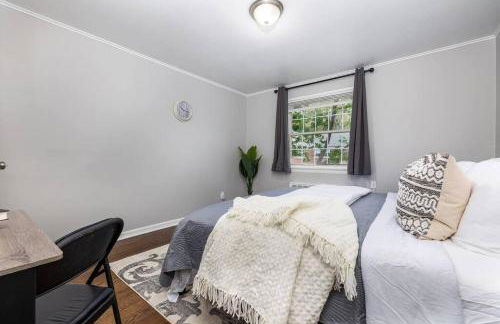 Queen Bed Apt in West Hartford - Foto 10