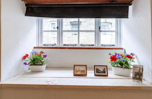 The Shoe Box cottage with allocated parking - Foto 7