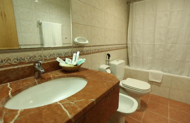 Dock Masters Hotel Apartments - Photo 23