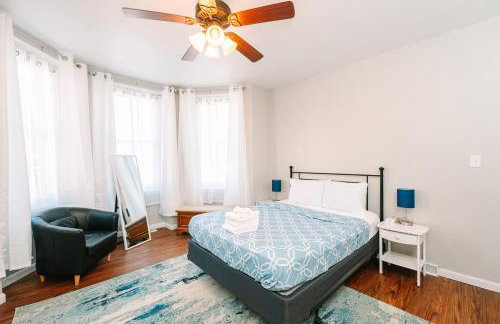 Pittsburgh's Sports Suite- FREE driveway Parking - Foto 5