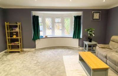 5 bedroom 3 bathroom house - Lyne Chertsey - Foto 25