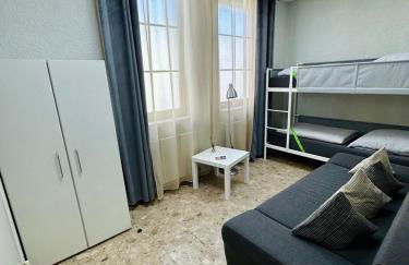 Neuwertiges Apartment mit schnellem WLAN, Glasfaser, Kostenlose Privatparkplatz auch für Transporter geeignet R2 - Foto 3