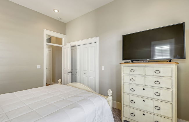 Paradise Pointe - Gorgeous 4 BR home with pool by RedAwning - Foto 9