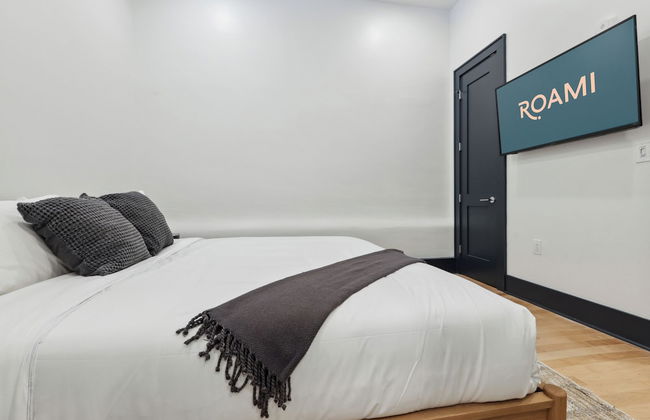 Roami at 714 Canal - Photo 17