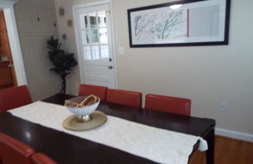 9 Bedroom 6 Bath - Entire House - Foto 2