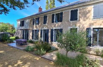 Appartement Pierres de Loire- Linge inclus -1er étage - Photo 1