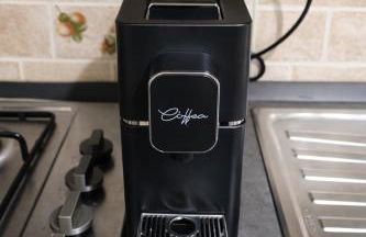 Golden Stay Rome - Entire Apartment for 6 People with Private Garden and Garage - Close to Metro C - Foto 12