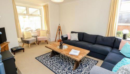 5 The Mall - Photo 5