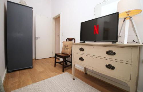 Coastal penarth dream! Close to Cardiff superb location near bars and restaurants! Dog friendly and welcome breakfast pack! - Foto 32