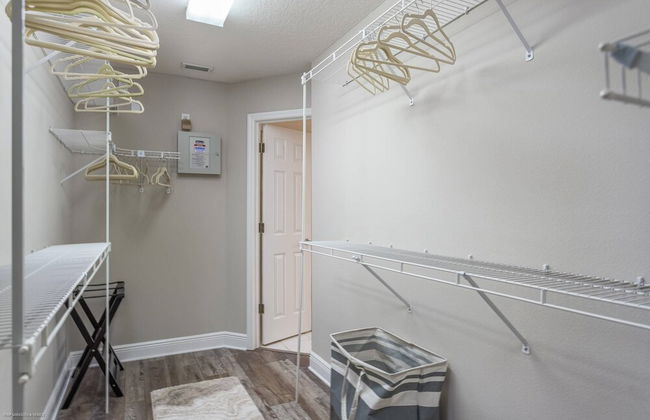 Nokomis Pool Home on the Canal - Foto 35