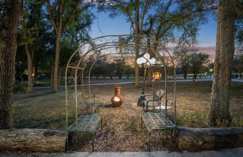 Waterfront & Pet-friendly 3-Acre Home with fire-pit - Photo 42