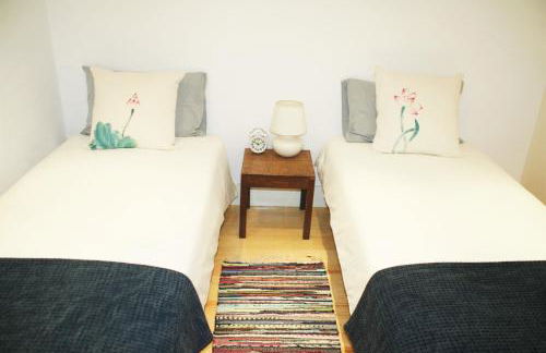 Charming Estoril Apt Beach 5 Min Walk - Photo 19