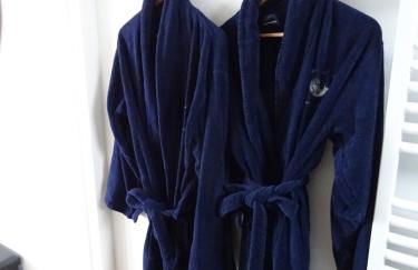 Perle d'Opale T2 FACE MER BALNÉO-SPA PARKING PRIVÉ WIFI NETFLIX HÔTEL&LOGDE 4 PERS - Foto 5