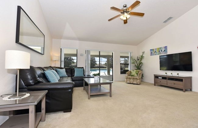 Beautiful 5 Bed Pool Game Room 5 Bedroom Home by RedAwning - Foto 10