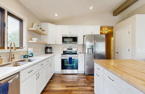 Rome Retreat- Steps from Beach & Golf - Foto 5