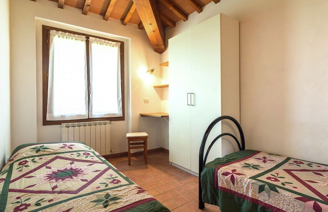 Spacious Holiday Home in Vicchio With Private Pool - Foto 5