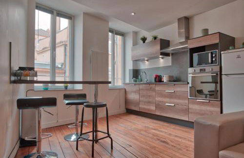 UnSejourAMetz - Les douillets, du T2 au T3, hyper-centre - Foto 13