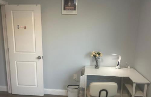 Cozy 2-3 Bedroom Apartment in Center City! - Foto 38