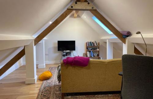 Listed stable conversion - Foto 8