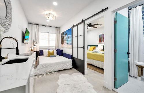 SOBE MONARCH 2 - 2 Bedroom 2 Bathroom Apts - 2 Independent 1 bedrooms apts - Foto 16