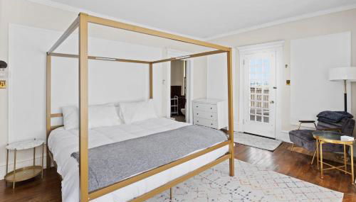 Grand Historic 8BR 6 5BA Mansion Waterfront Decks - Foto 4