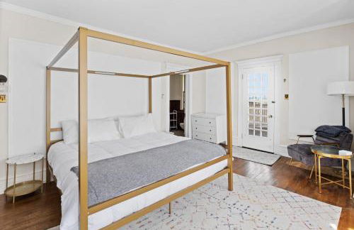 Grand Historic 8BR 6 5BA Mansion Waterfront Decks - Foto 4