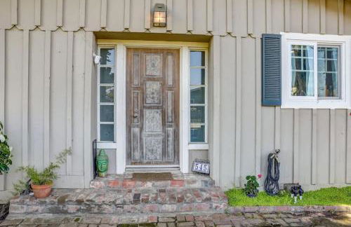 Spruce Beach Cottage - Walk to beach - Photo 2