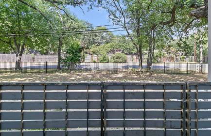 1BD Condo DFW South Irving I44 - Foto 9