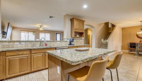 5 Mi to San Tan Mtn Group Getaway in Queen Creek! - Foto 2