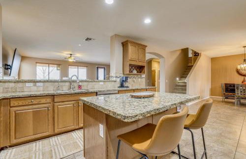 5 Mi to San Tan Mtn Group Getaway in Queen Creek! - Foto 2