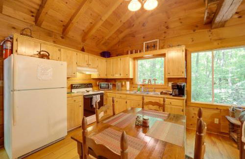 Hot Tub and Trail Access 92-Acre Retreat in Marion! - Foto 7