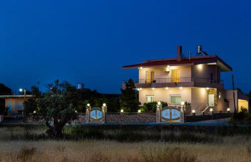 M & S Villa - 4 bedroom villa with heated pool - Foto 64