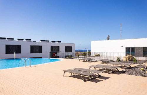 OkStay - Apto de lujo con piscina, a 300m del mar - Foto 2
