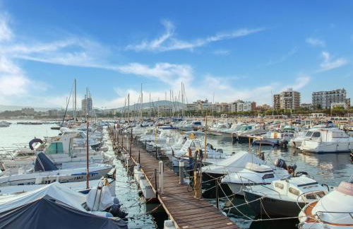 Belvilla by OYO Modern Apartment in Palamos - Foto 25