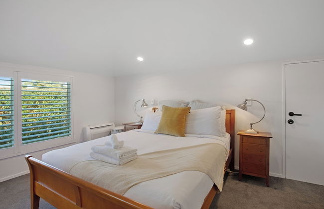 The Oasis Home with Hot Tub and Parking - Foto 5