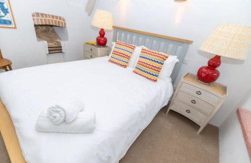 New - Pink cottage, Noss Mayo sleeps 7 - Foto 17