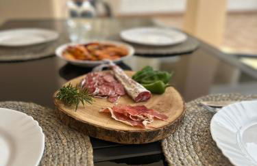 Schöne Unterkunft mit Pool und Terrasse. - Foto 8