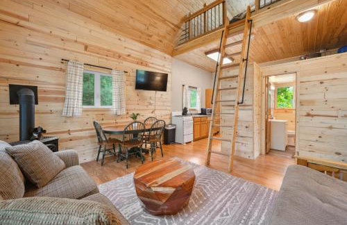 Hatch Lake Tiny House - Get Up North Retreats - Foto 7