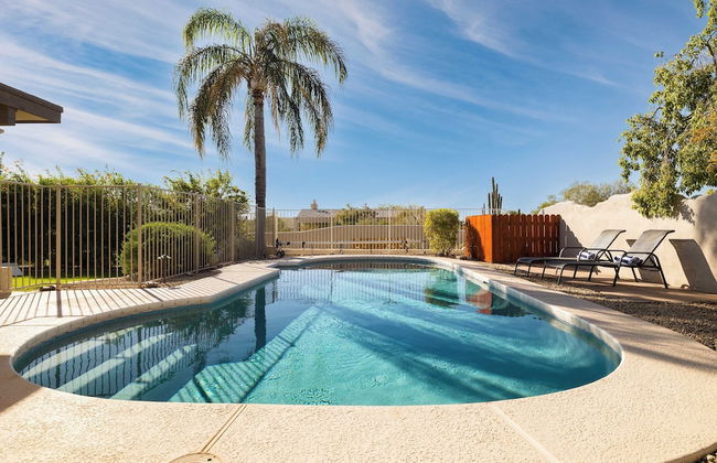 Sonoran Sunshine by Avantstay Pool, Putting Green, Bbq, Ping Pong, Pool Table! Entertainers Wonderland! - Foto 32
