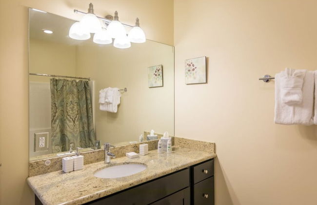 Merchant Lofts Comfy Condos – Walk Everywhere - Foto 36